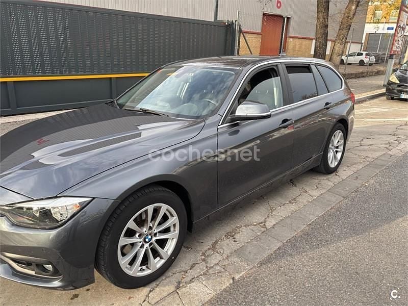 Gris / plata Usado 2016 BMW 320 Familiar | 16.000 € (Precio justo) - Imagen 1/4