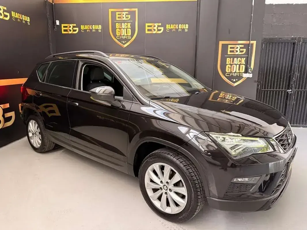 Usado Seat Ateca Reference 116 CV (85 kW) 2019 Negro SUV