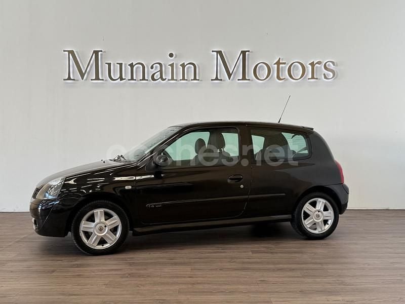 Negro Usado 2005 Renault Clio II Extreme Berlina | 2490 € (Buen precio) - Imagen 1/4