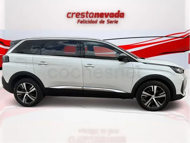 Usado Peugeot 5008 GT 130 CV (95 kW) 2022 Blanco SUV
