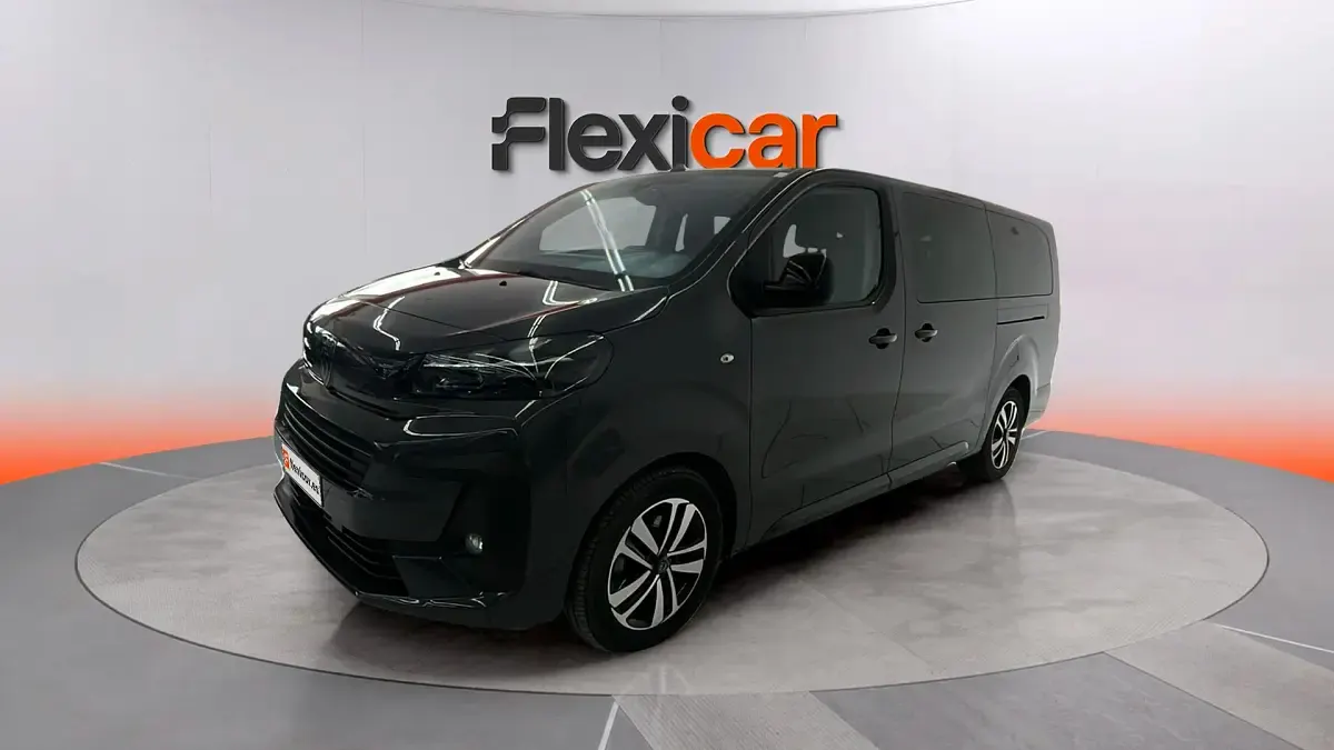 Usado Peugeot Traveller Business-Line 180 CV (132 kW) 2024 Gris Monovolumen