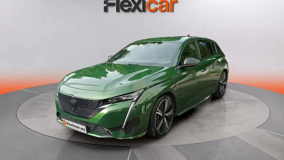 Usado Peugeot 308 SW GT 181 CV (133 kW) 2021 Verde Familiar
