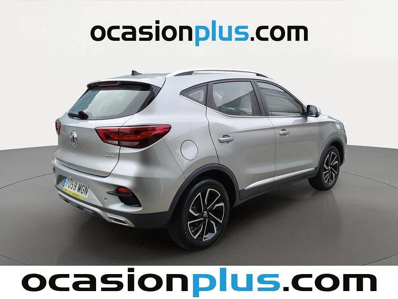 Usado MG ZS Luxury 111 CV (81 kW) 2023 Blanco SUV