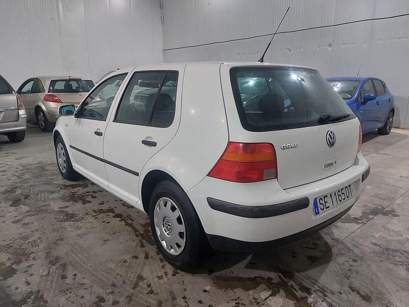 Usado VW Golf IV Conceptline 75 CV (55 kW) 2000 Blanco