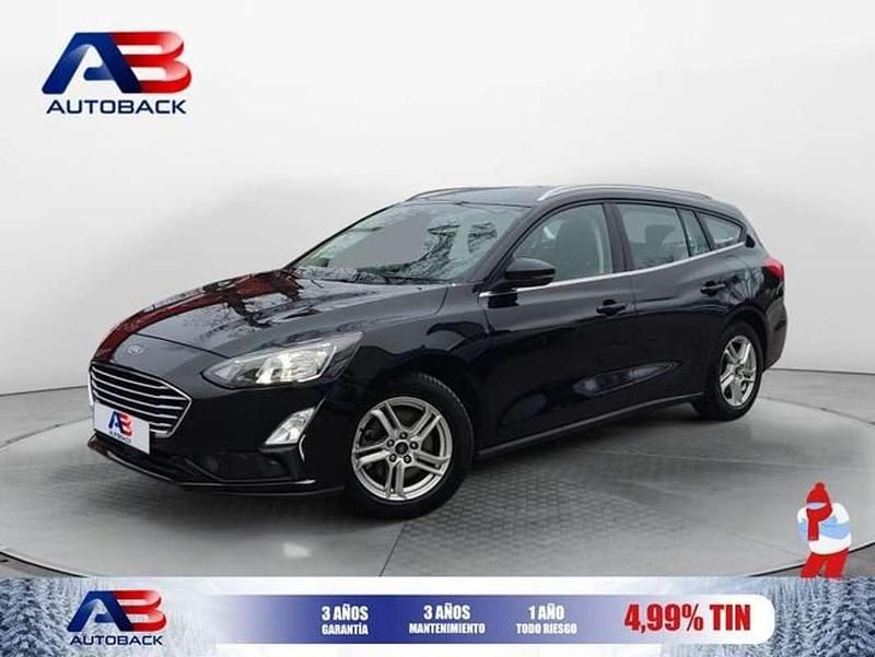 Usado Ford Focus Trend+ 120 CV (88 kW) 2021 Negro Utilitario
