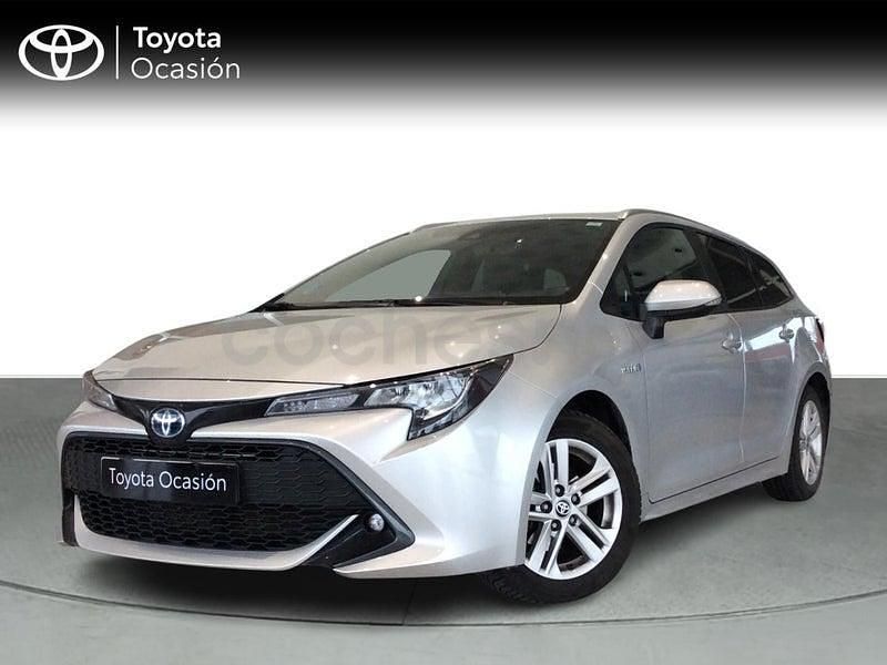 Usado Toyota Corolla Active 122 CV (89 kW) 2022 Gris / plata Familiar