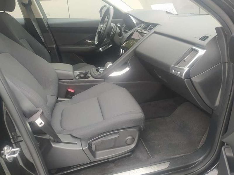 Usado Jaguar E-Pace 163 CV (119 kW) 2021 Negro SUV