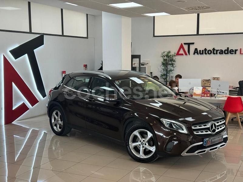 Marrón Usado 2017 Mercedes GLA220 SUV | 17.499 € (Precio justo) - Imagen 1/4