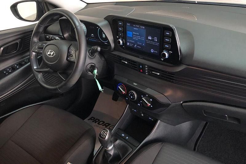 Usado Hyundai i20 100 CV (73 kW) 2022 Otro Utilitario