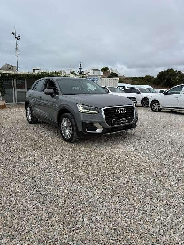 Gris Usado 2019 Audi Q2 Sport SUV | 21.500 € (Caro) - Imagen 1/4