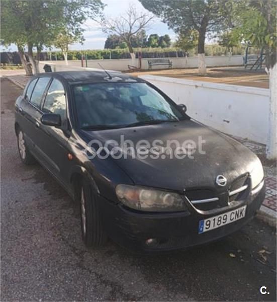 Negro Usado 2003 Nissan Almera Berlina | 800 € - Imagen 1/4