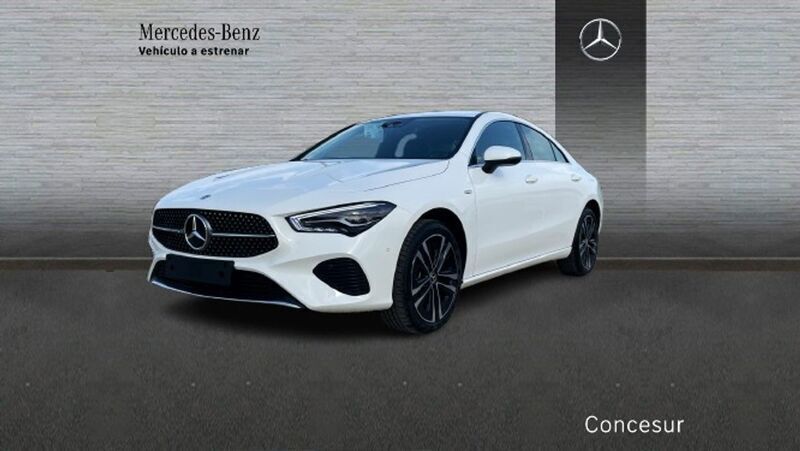Blanco Nuevo 2025 Mercedes CLA250e Berlina | 43.400 € - Imagen 1/4