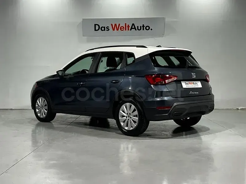 Używany Seat Arona Style 115 KM (84 kW) 2025 Szary SUV