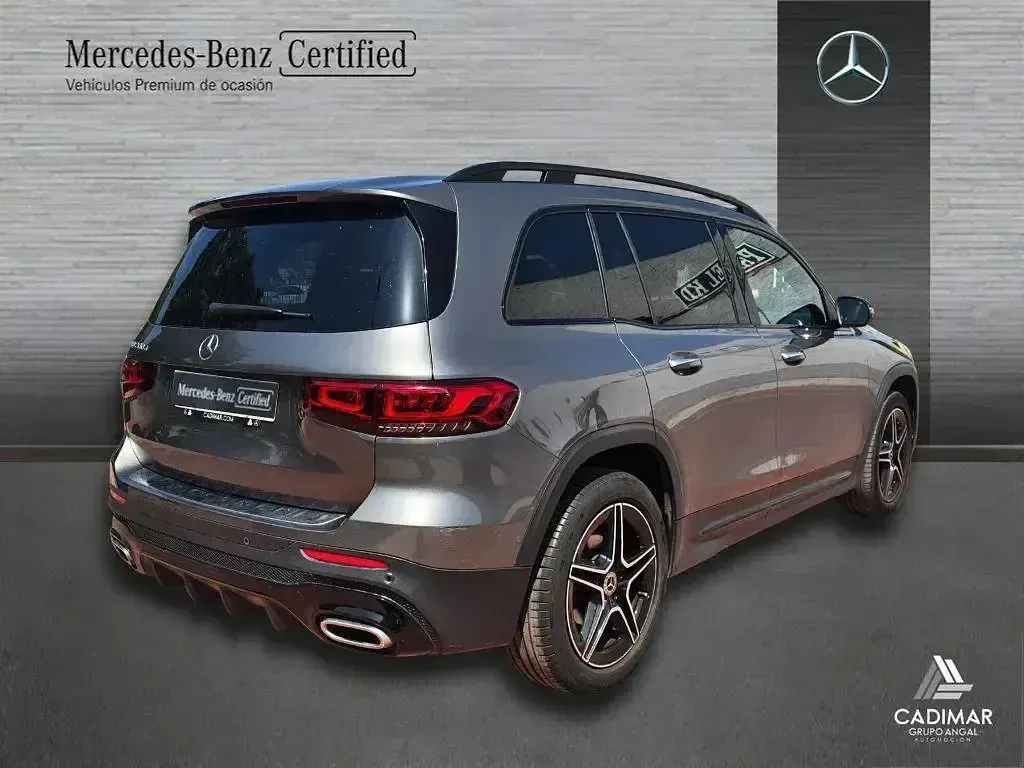 Usado Mercedes GLB200 150 CV (110 kW) 2022 Gris SUV