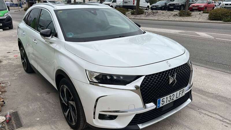 Usado DS Automobiles DS7 Crossback Grand Chic 180 CV (132 kW) 2020 Blanco SUV