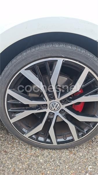 Usado VW Golf VII GTI 230 CV (169 kW) 2017 Blanco Berlina