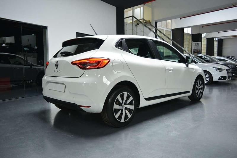 Usado Renault Clio V Equilibre 101 CV (74 kW) 2023 Blanco Utilitario