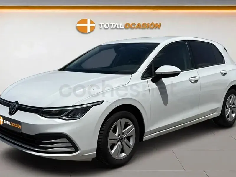 Usado VW Golf VIII 110 CV (80 kW) 2022 Blanco Berlina