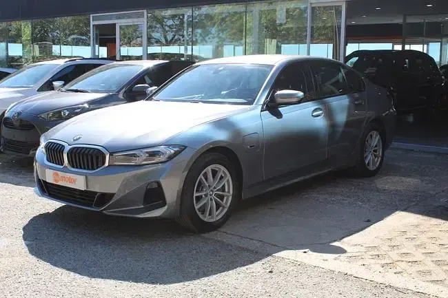 Usado BMW 320e 204 CV (150 kW) 2024 Gris Berlina