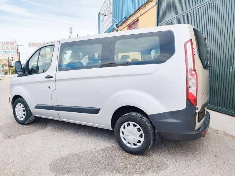 Usado Ford Transit Custom Ambiente 130 CV (95 kW) 2018 Gris Van