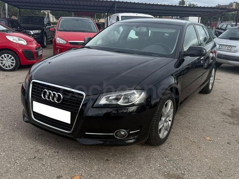 Usado Audi A3 Attraction 105 CV (77 kW) 2011 Negro Utilitario