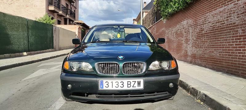 Usado BMW 330 184 CV (135 kW) 2002 Verde botella Berlina