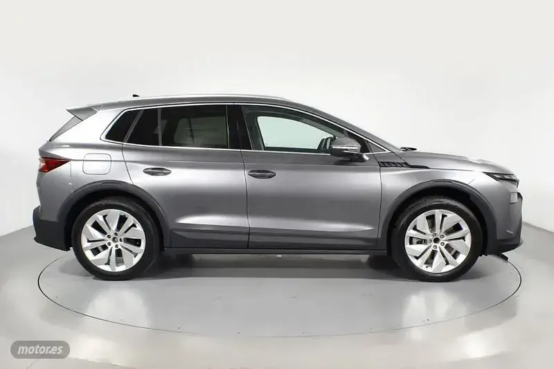 Usado Skoda Elroq 210 kW (286 CV) 2026 Gris SUV