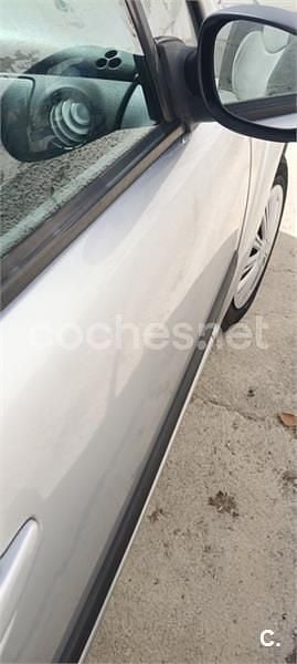 Usado Citroën C3 75 CV (55 kW) 2002 Gris / plata Utilitario