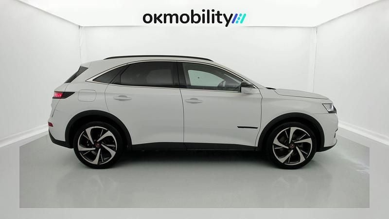 Usado DS Automobiles DS7 Crossback Performance Line Plus 300 CV (220 kW) 2022 Blanco nacarado SUV