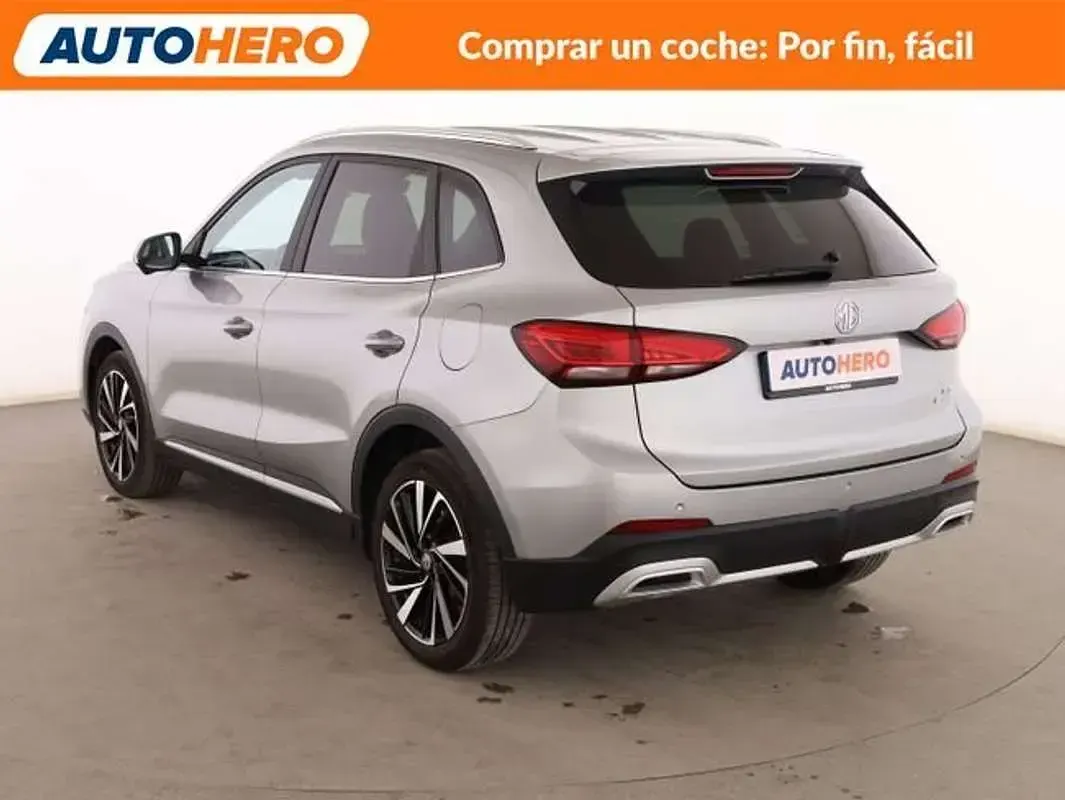 Usado MG ZS Luxury 197 CV (144 kW) 2025 Plateado SUV