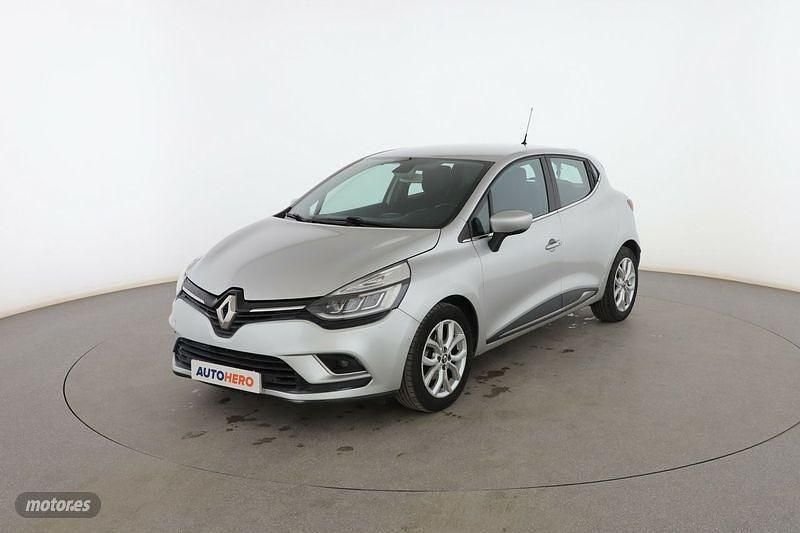 Gris Usado 2018 Renault Clio IV Zen Berlina | 9899 € (Buen precio) - Imagen 1/3