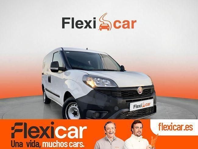 Blanco Usado 2018 Fiat Doblò Easy Monovolumen | 8250 € (Buen precio) - Imagen 1/4