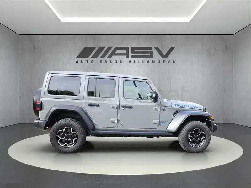 Usado Jeep Wrangler Rubicon 381 CV (280 kW) 2021 Gris / plata SUV