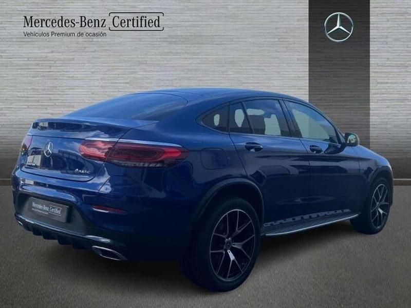 Usado Mercedes GLC300e 317 CV (233 kW) 2021 Azul Coupe