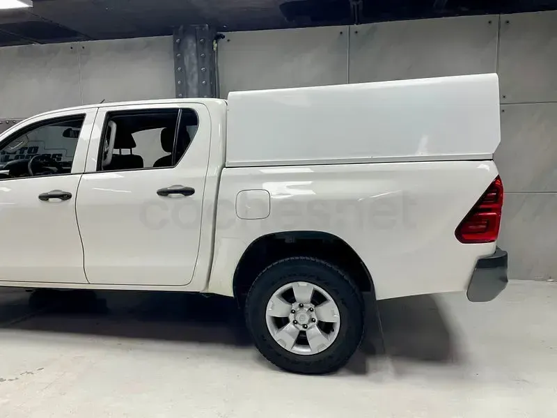 Usado Toyota HiLux 150 HP (110 kW) 2021 Branco Pickup
