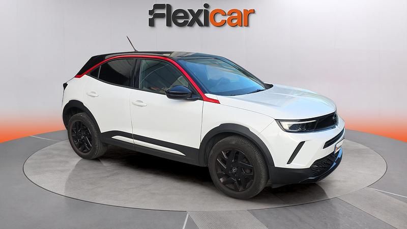 Usado Opel Mokka GS Line 131 CV (96 kW) 2022 Blanco SUV