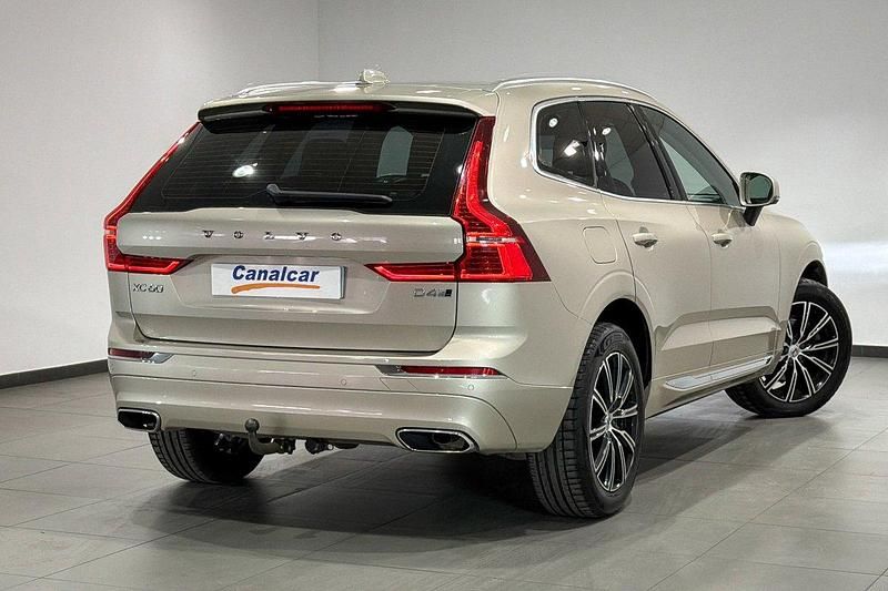 Usado Volvo XC60 Inscription 190 CV (139 kW) 2018 Gris SUV
