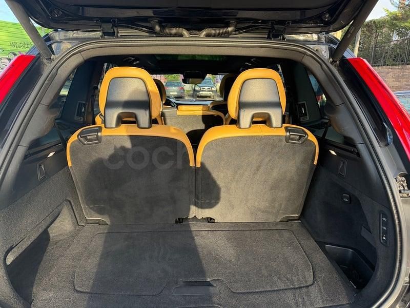 Usado Volvo XC90 R-Design 400 CV (294 kW) 2016 Negro SUV