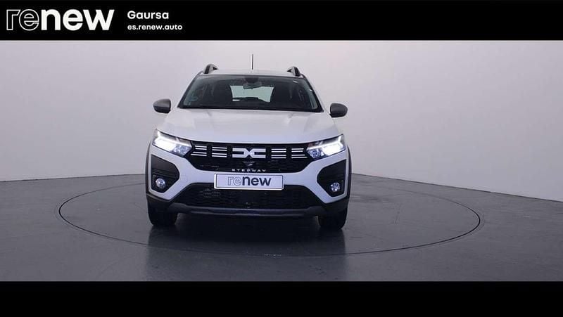 Usado Dacia Sandero Expression 91 CV (66 kW) 2023 Blanco Berlina