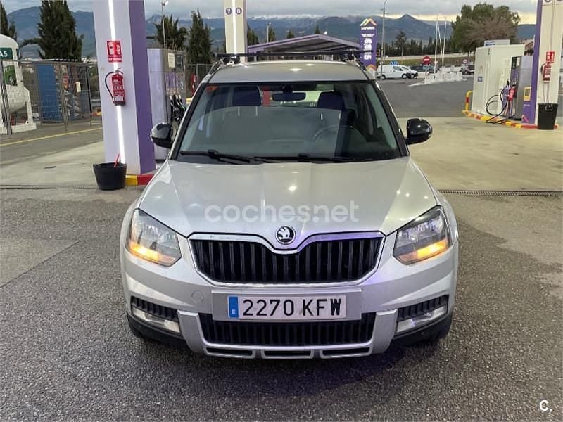 Gris / plata Usado 2017 Skoda Yeti Ambition SUV | 9000 € (Buen precio) - Imagen 1/4