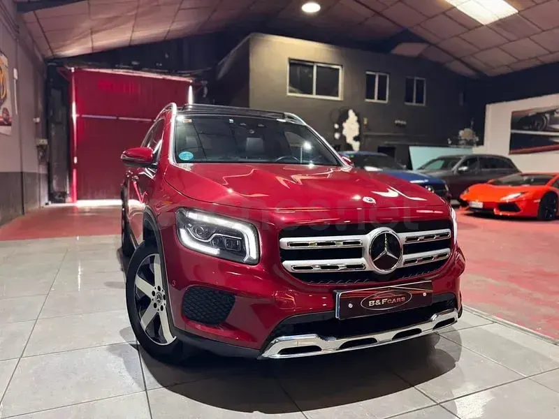 Usado Mercedes GLB220 190 CV (139 kW) 2021 Rojo SUV