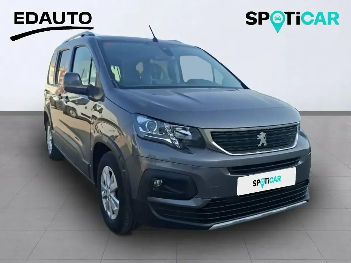 Usado Peugeot Rifter Allure 100 CV (73 kW) 2021 Gris Monovolumen