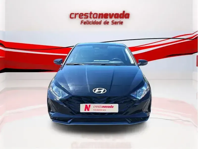 Usado Hyundai i20 101 CV (74 kW) 2023 Negro Utilitario