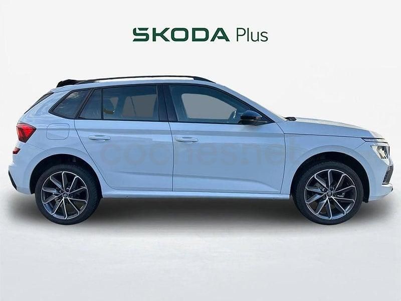 Usado Skoda Kamiq 115 CV (84 kW) 2025 Blanco SUV