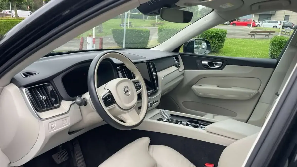 Usado Volvo XC60 Inscription 197 CV (144 kW) 2021 SUV