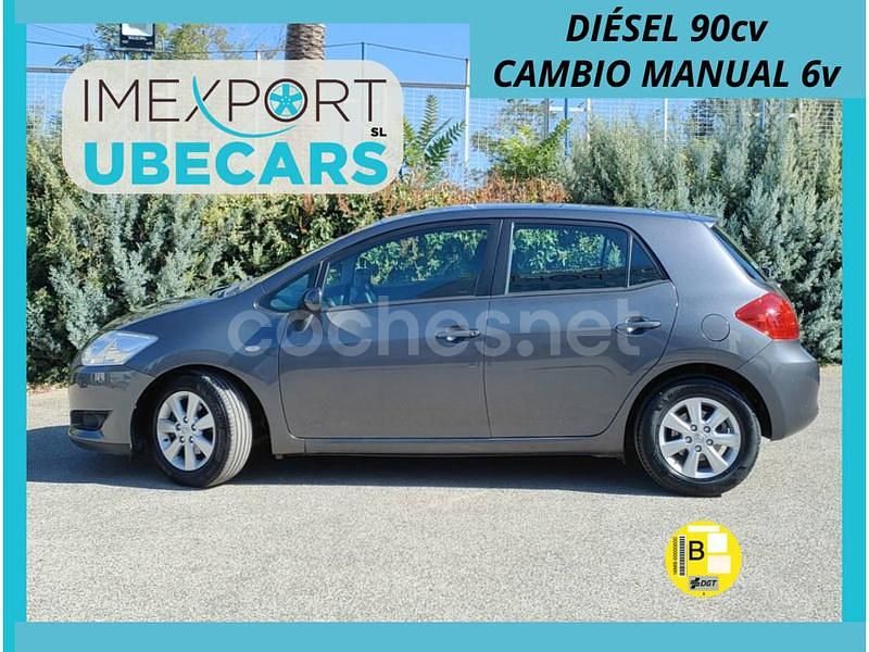 Gris / plata Usado 2009 Toyota Auris Live Berlina | 6500 € (Precio justo) - Imagen 1/4