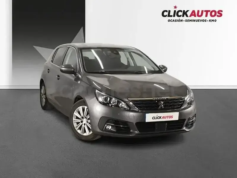 Usado Peugeot 308 Allure 130 CV (95 kW) 2021 Gris / plata Berlina