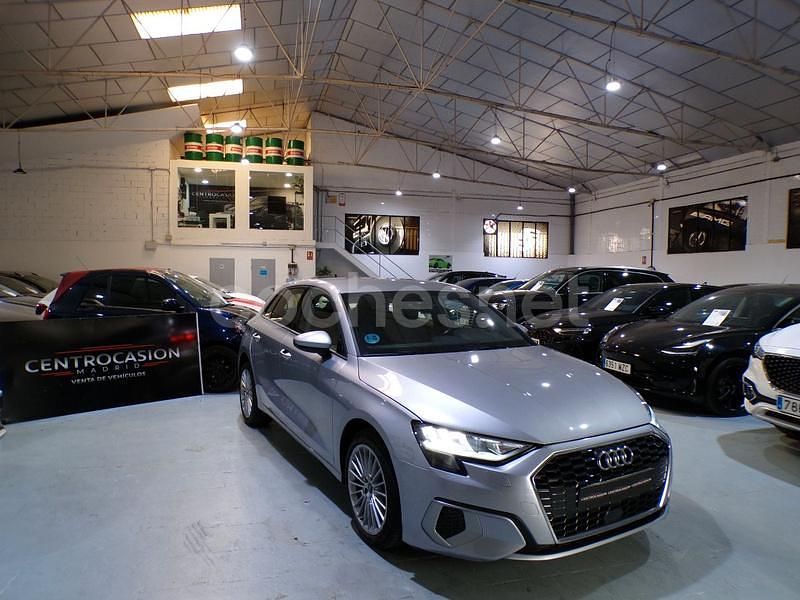 Gris / plata Usado 2022 Audi A3 Berlina | 21.990 € (Buen precio) - Imagen 1/4