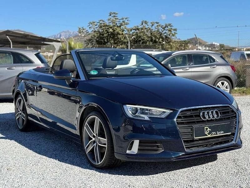 Usado Audi A3 Cabriolet Ambition 150 CV (110 kW) 2016 Azul Descapotable