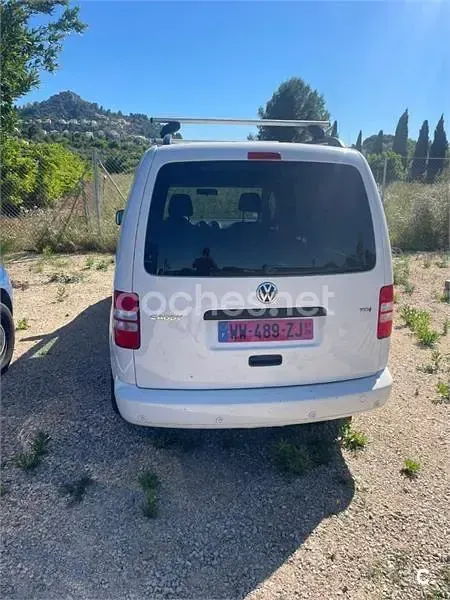 Usado VW Caddy Comfortline 102 CV (75 kW) 2011 Blanco Monovolumen